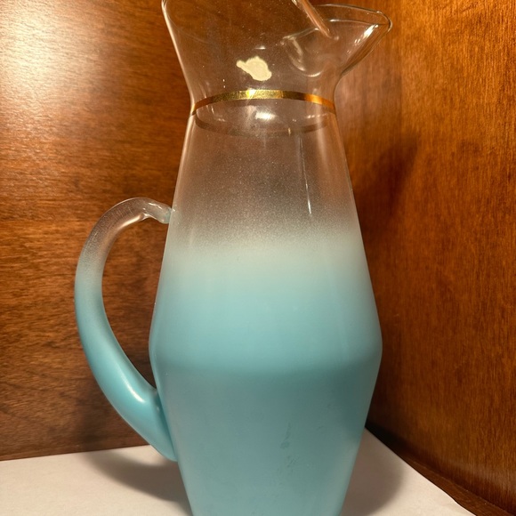 VTG West Virginia Glass Turquoise Blue Frosted Blendo Pitcher Gold Band 9.25" - Picture 4 of 6